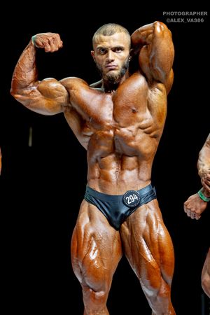 CLASSIC PHYSIQUE 178